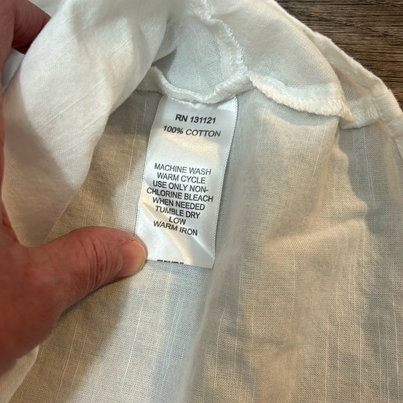 Women’s cotton button down - Picture 3 of 3